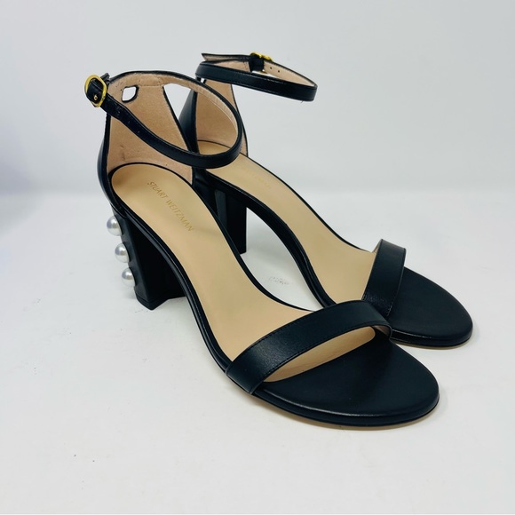 STUART WEITZMAN NEARLY NUDE PEARL STUD SANDALS SZ7 - Picture 5 of 11